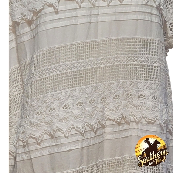 ✨️NWT✨️ KIM ROGERS - Large White Lacey Blouse - Picture 2 of 7